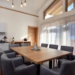 Montis דירה *