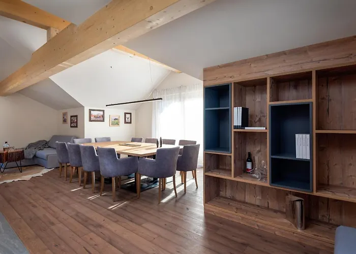 アパート Montis *