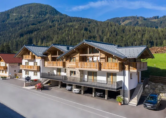 アパート Montis *